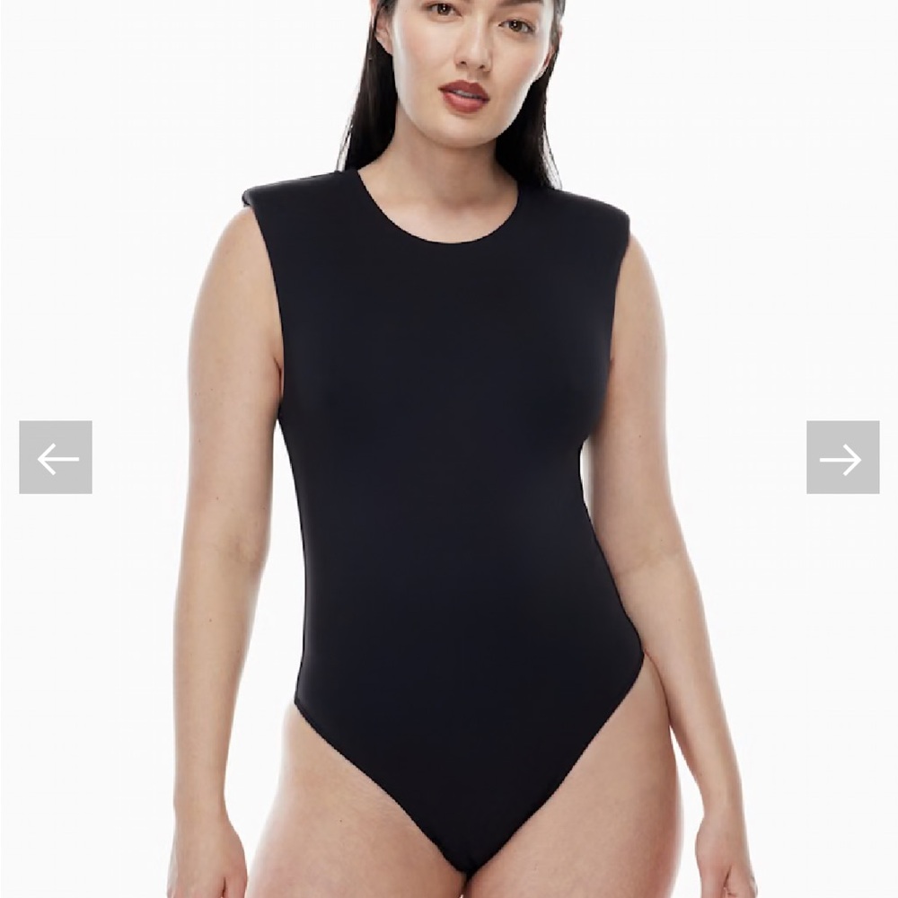 Babaton Contour Black Shoulder Pad Bodysuit